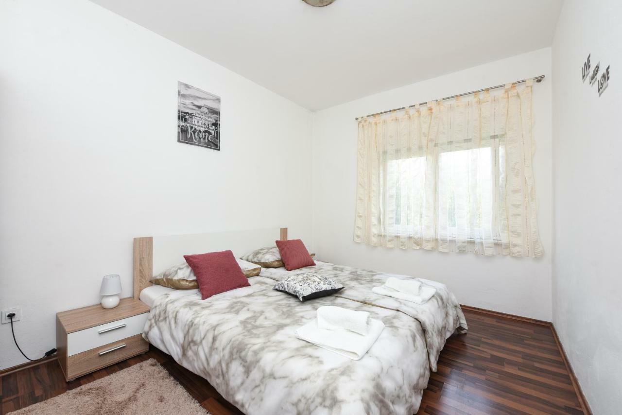 Apartmani Damant Zadar Buitenkant foto
