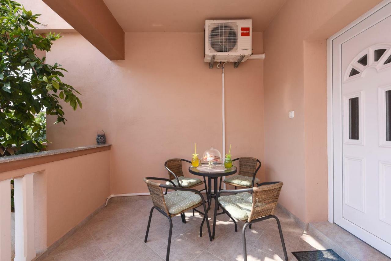 Apartmani Damant Zadar Buitenkant foto