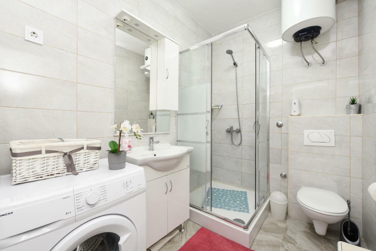 Apartmani Damant Zadar Buitenkant foto