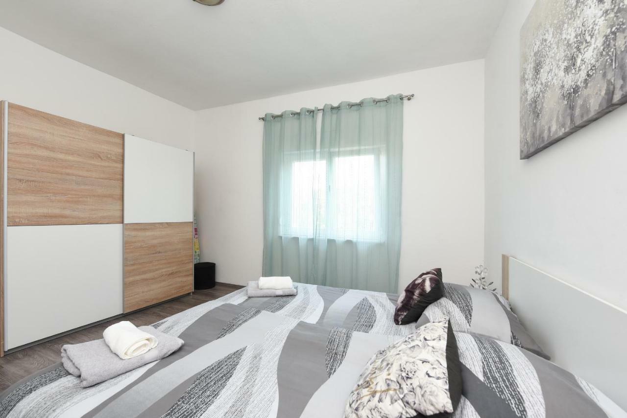 Apartmani Damant Zadar Buitenkant foto