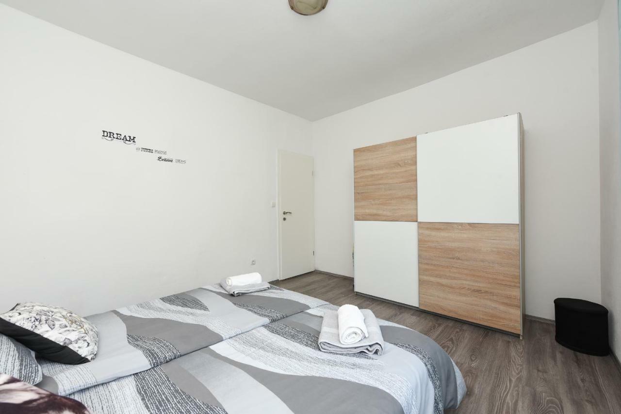 Apartmani Damant Zadar Buitenkant foto